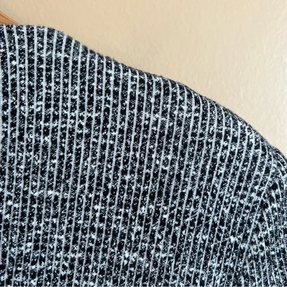 Cabi 5299 The Times Jacket Sweater Cardigan Black White Women’s Small - Picture 5 of 9